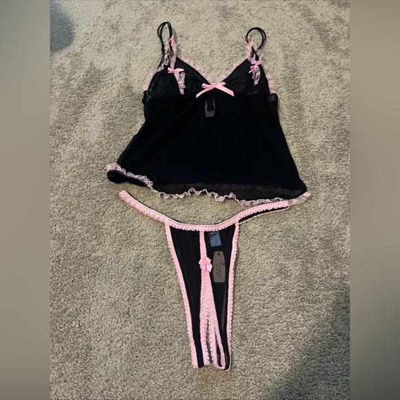 Victoria's Secret Other - NEW Victoria’s Secret Black Pink Lace Lingerie Set Medium Crotchless Sexy Thong